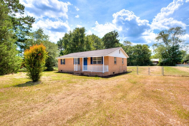 Building Photo - 3640 Lindella Rd