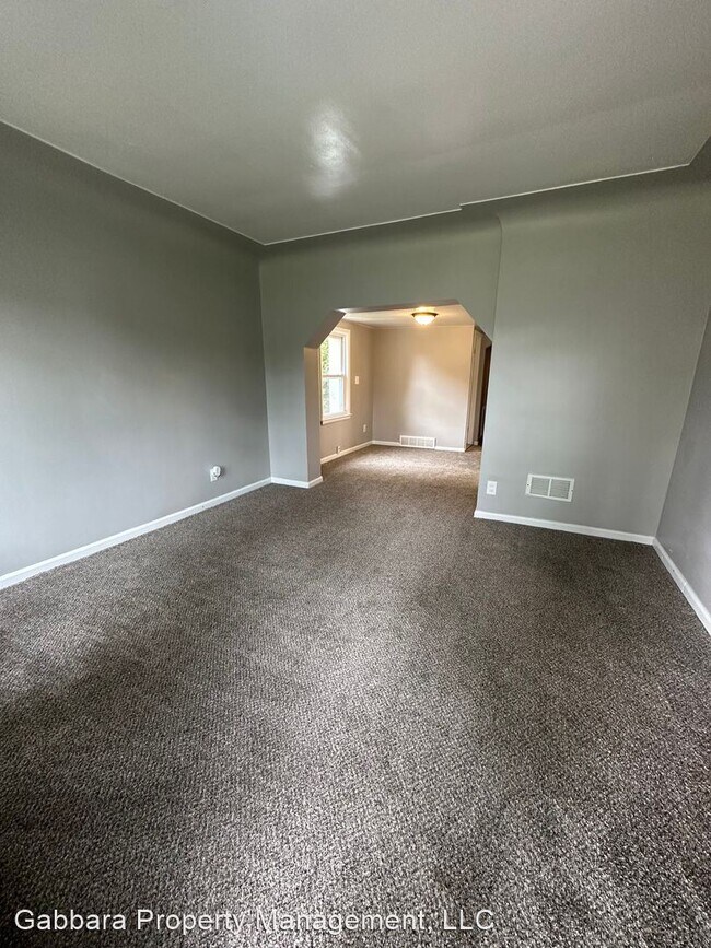 Foto del edificio - 3 br, 1 bath House - 8716 Chapp Ave