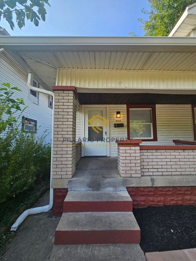 Photo - 3709-3711 Brookside Pkwy S Dr Apartment