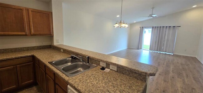 Foto del edificio - 12387 NE 51st Terrace