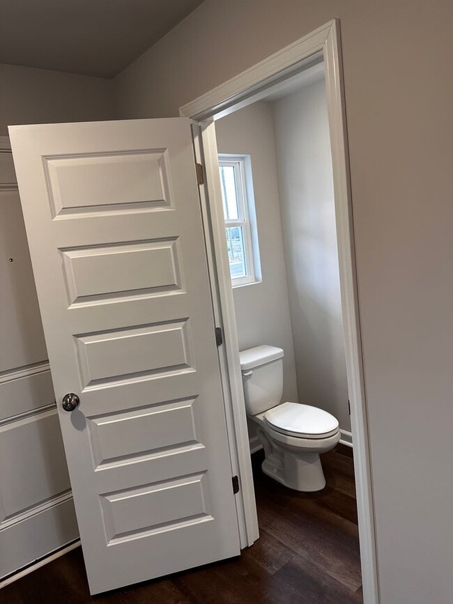 Building Photo - 2025 Townhome for Rent!