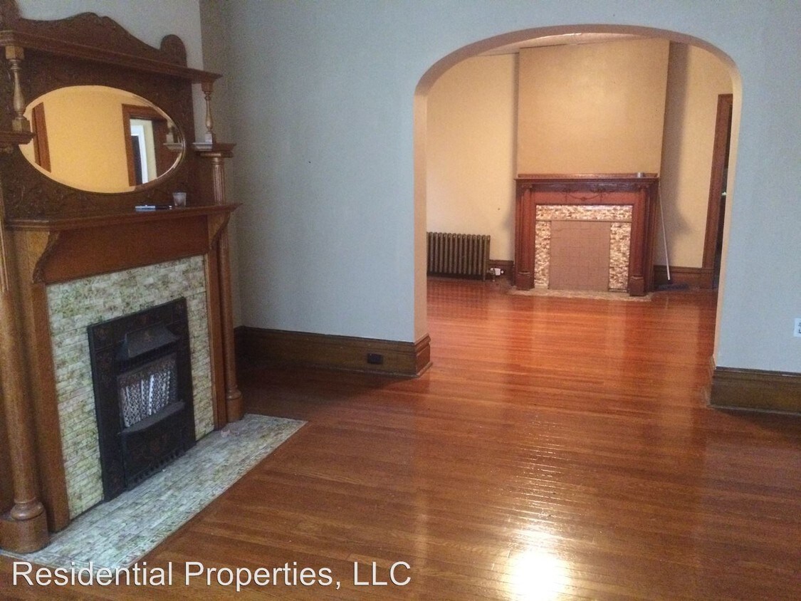 109 Cleveland Ave, Avalon, PA 15202 Condo for Rent in Avalon, PA