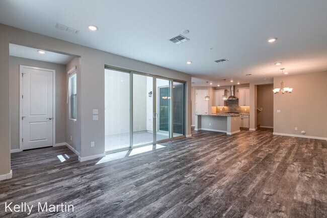 Foto del edificio - 3 br, 2.5 bath House - 3855 S McQueen Rd #104