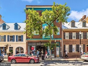 Building Photo - 231 N Market St
