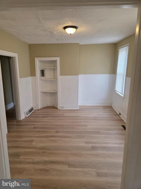 Foto del edificio - 649 Bordentown Rd