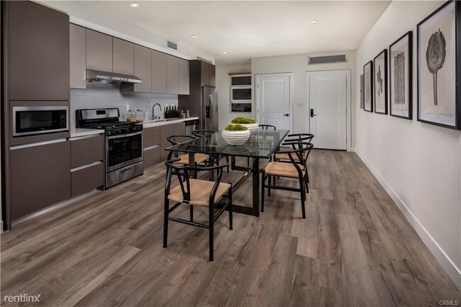 Foto del edificio - 2 br, 2 bath House - 57 Wheeler Ave