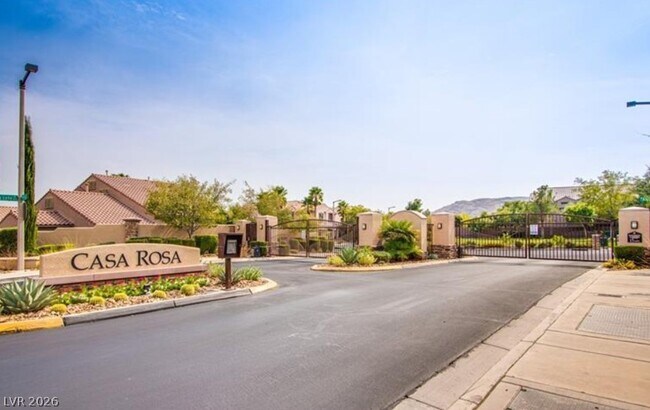 Foto del edificio - 956 Puerta Del Sol Dr