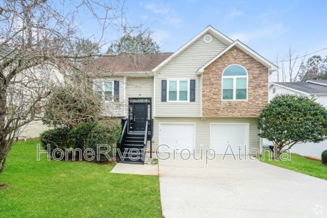 Building Photo - 4050 Robin Cir