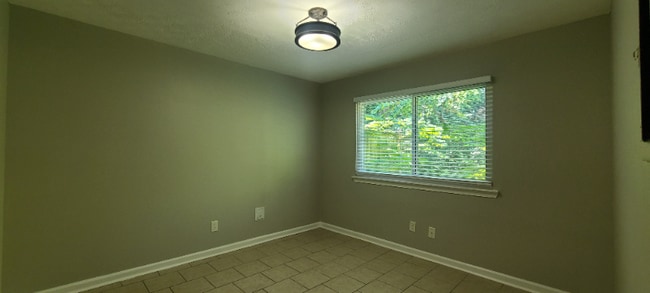 Foto del edificio - 922 Pine Oak Trail