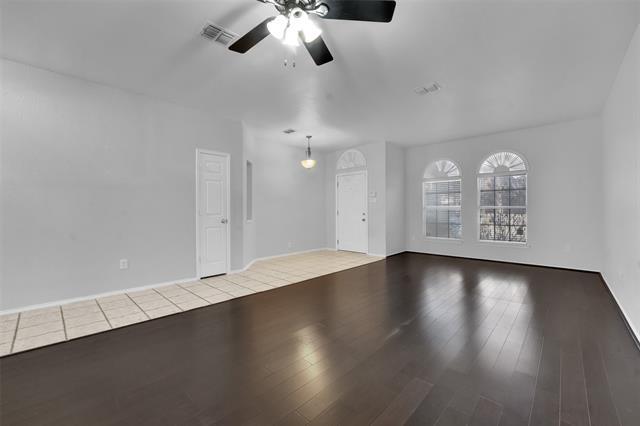 Foto del edificio - 2936 Prairie Oak Blvd