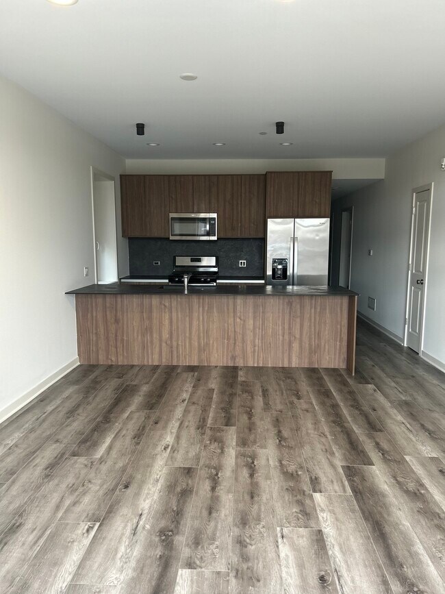 Foto del edificio - 8538 W Grand Ave