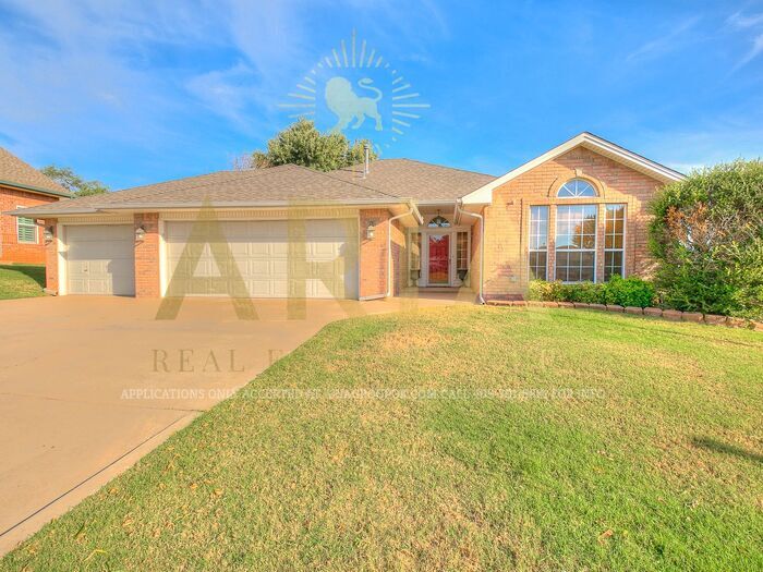1103 Parkview Cir, Purcell, OK 73080 House Rental in Purcell, OK
