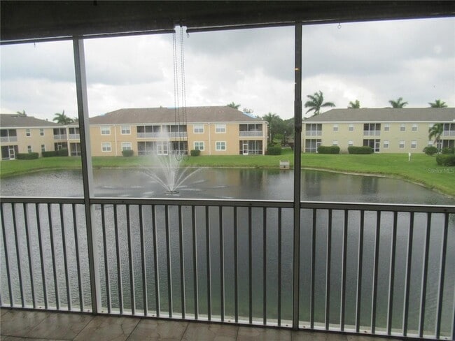 Foto del edificio - 8727 Karpeal Dr