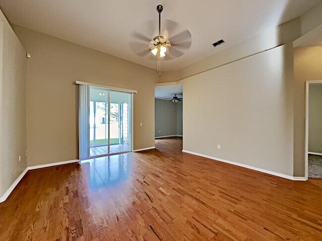 Building Photo - 12331 Hollybush Ter