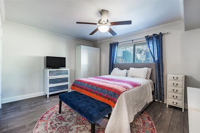 Foto del edificio - 7707 Meadow Park Dr