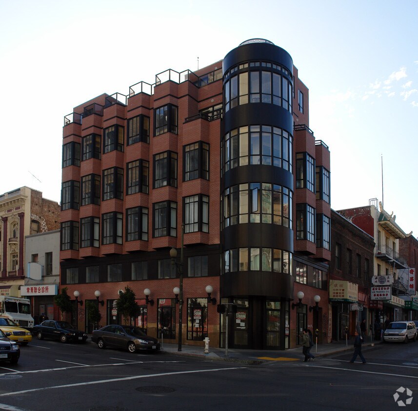 Building Photo - 899 Kearny St