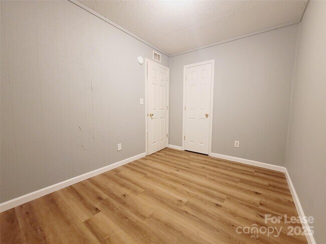 Foto del edificio - 1028 New Beginnings Ave