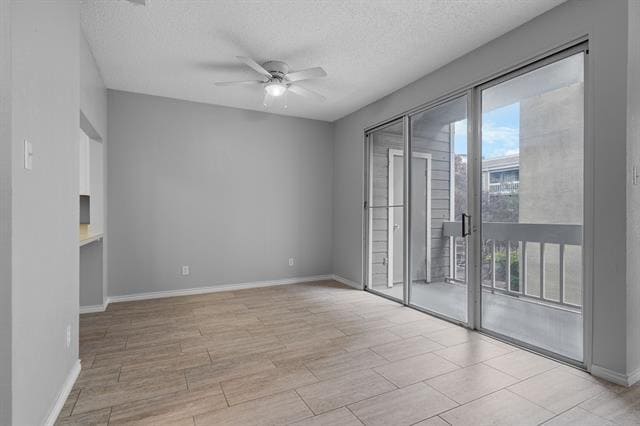 Foto del edificio - 5310 Keller Springs Rd