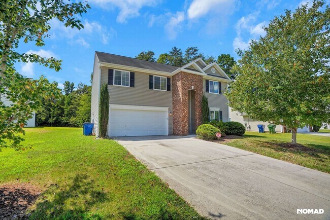 Building Photo - 312 Walnut Crossing Dr