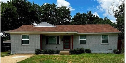 Building Photo - 519 Royal Crest Dr