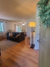 Building Photo - 1425 Bacchus Dr