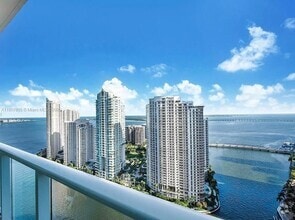 Building Photo - 300 S Biscayne Blvd