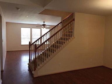 Building Photo - 21519 Oak Park Trails Dr