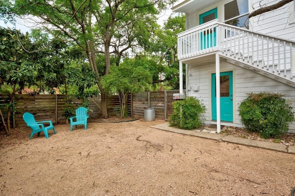 Primary Photo - 1003 Bouldin Ave