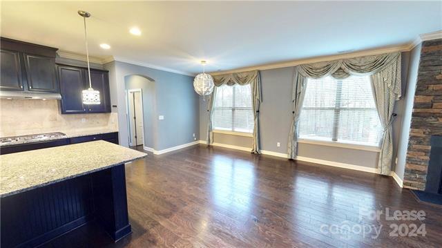 Building Photo - 808 Benmore Cir