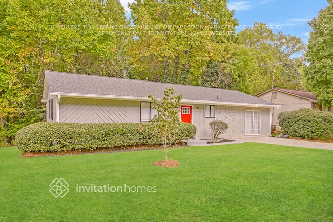 Foto del edificio - 6423 Van Eyck Way NW