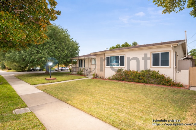 Building Photo - 3151 W Vallejo Dr