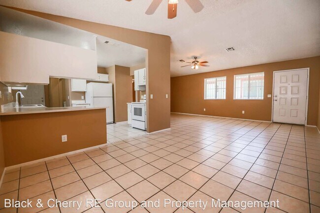 Building Photo - 3 br, 2 bath House - 4465 Halbert Avenue