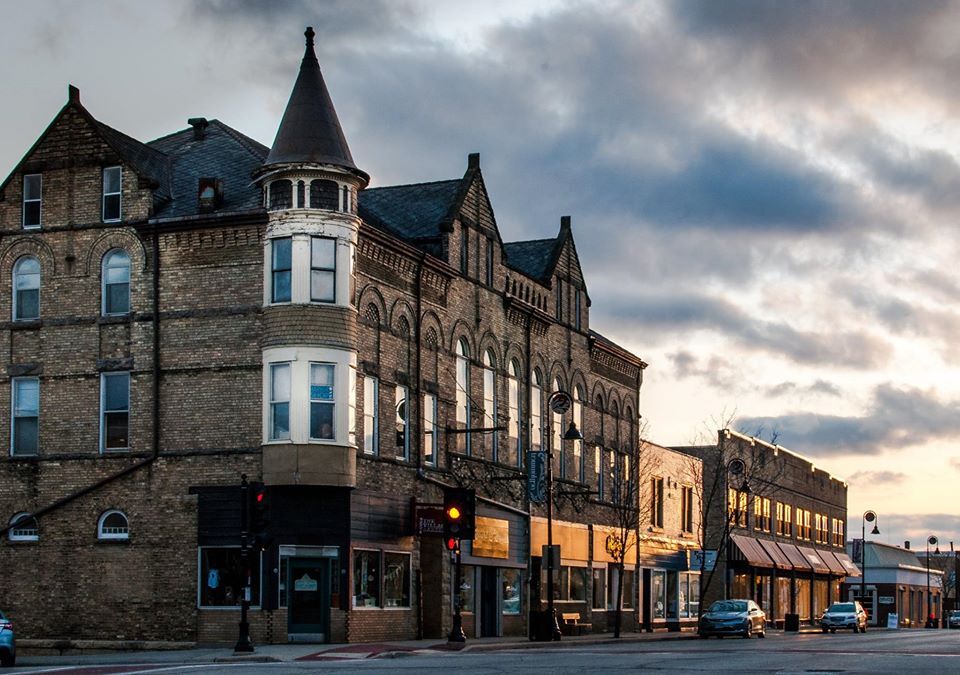 Downtown Mount Horeb - 100 Henry St