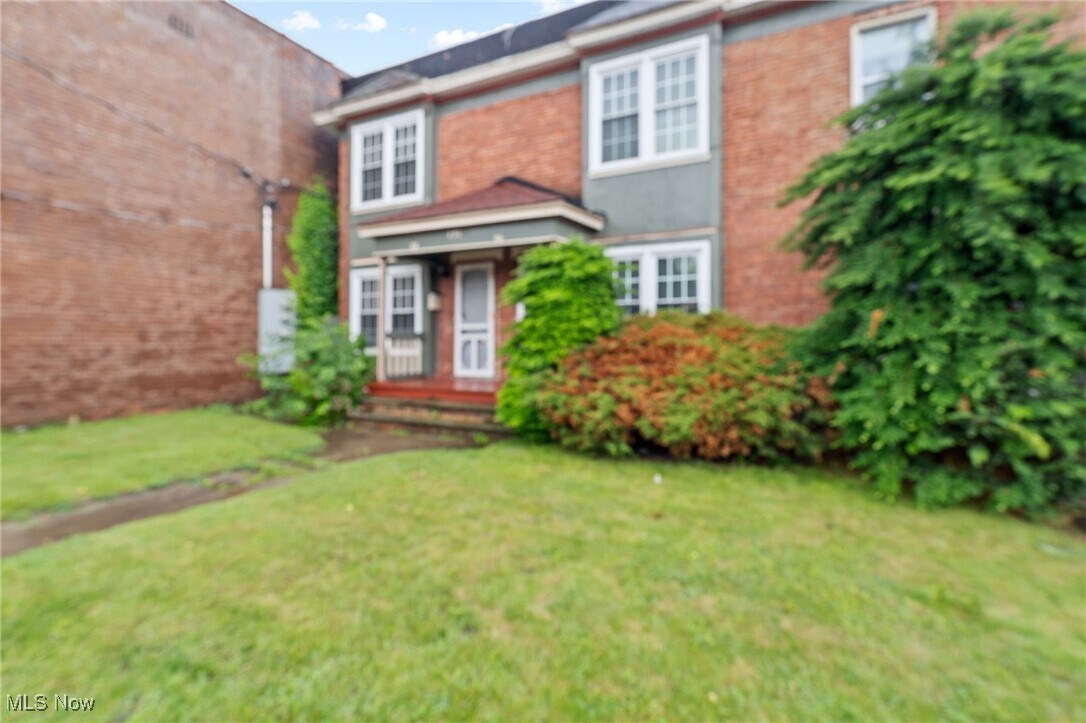 15416 Waterloo Rd Cleveland, OH 44110 – photo 4