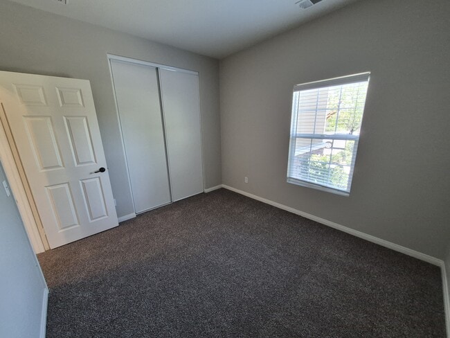 Foto del edificio - 31810 Ives Ct
