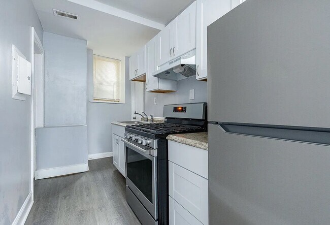 Foto del edificio - 6100 Nassau Rd