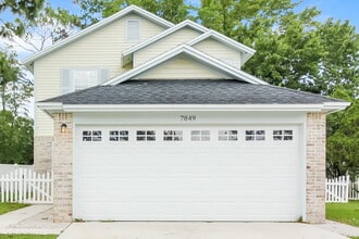 7849 Moss Pointe Trail W