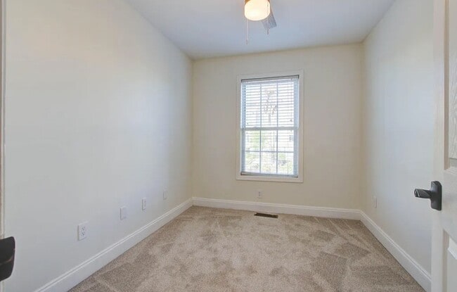 Building Photo - 4747 Arco Ln