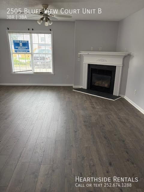 Building Photo - 2505 Bluff View Ct