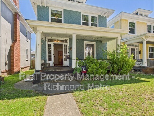 Building Photo - 2707 Hanes Ave