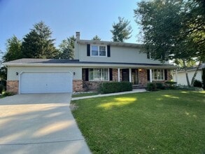 Building Photo - 6924 N Flamingo Ct