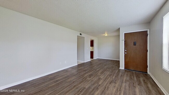 Building Photo - 469 Crabapple Ct