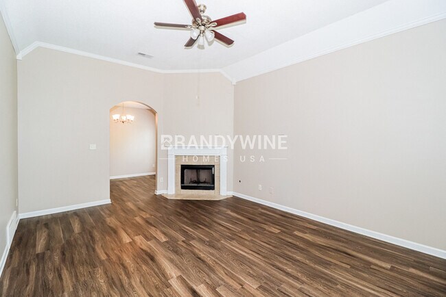 Foto del edificio - 2170 Berry Bush Ln