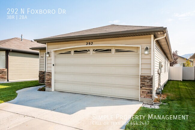 Photo - 292 Foxboro Dr House