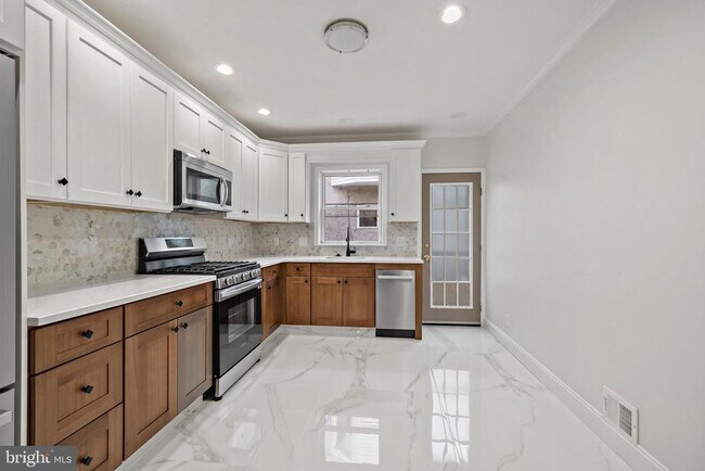 Foto del edificio - 2630 S Rosewood St
