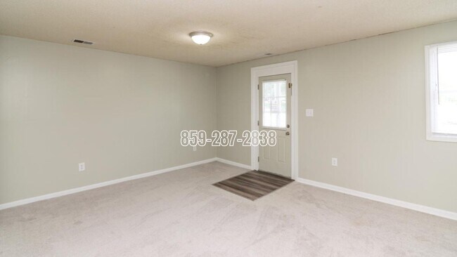 Foto del edificio - R- 316 N. Walnut St.