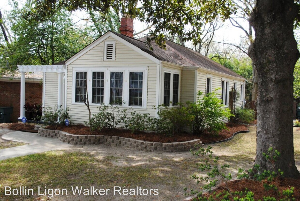 Primary Photo - 2 br, 1 bath House - 801 Howard Street