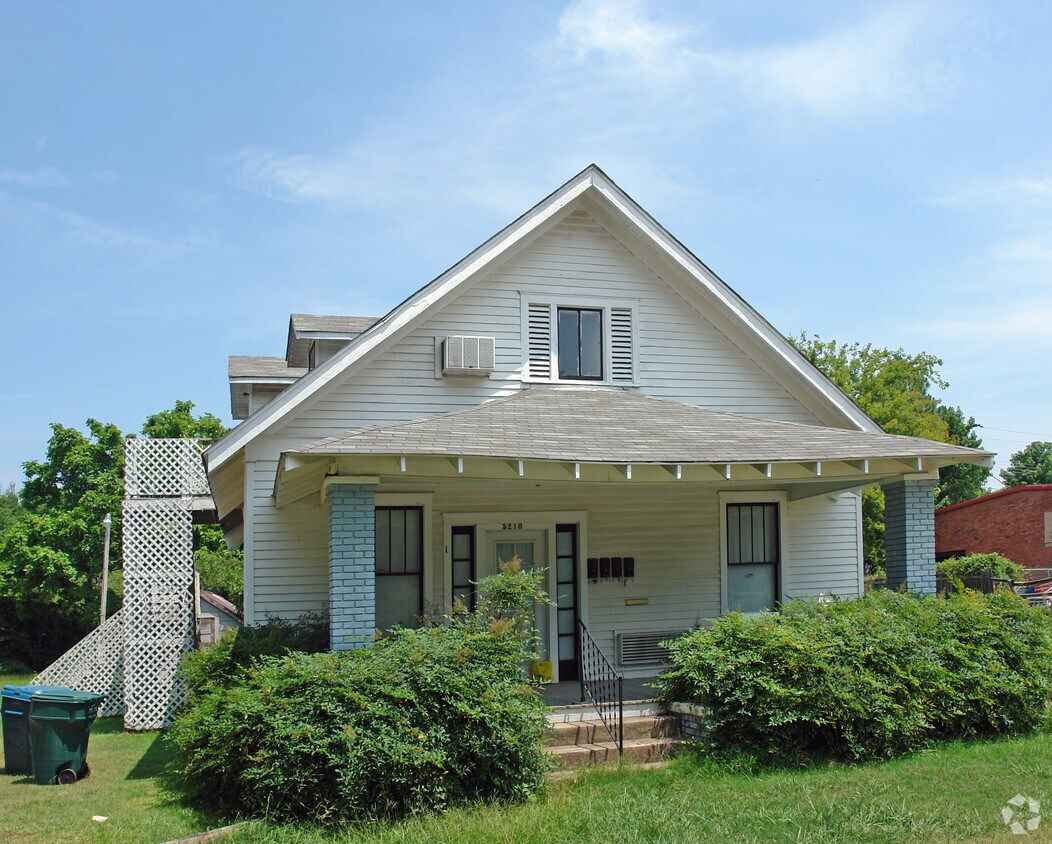 Building Photo - University & Mabelvale Pike Area