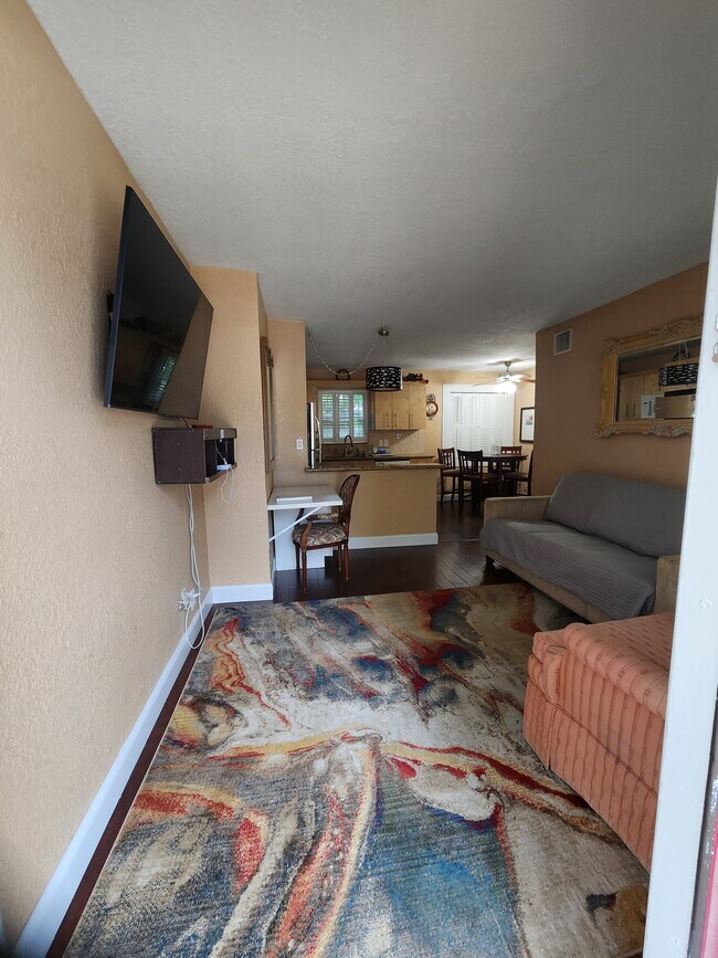 Building Photo - 2223 Fillmore St