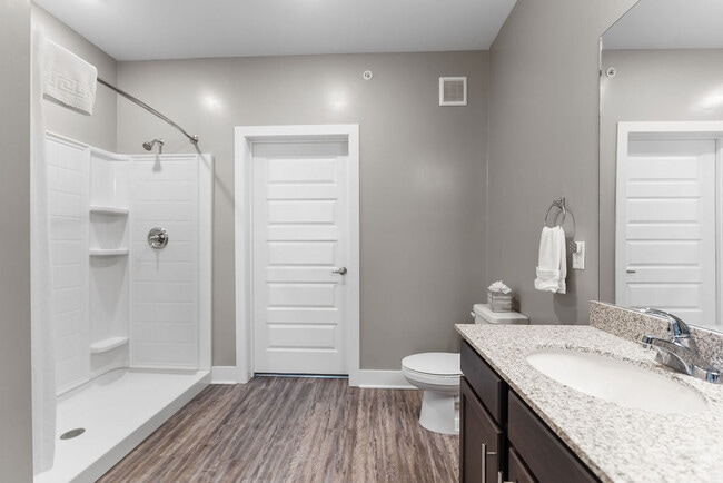 Building Photo - Bonavia Luxury Apartments